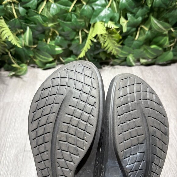 OOFOS OOlala Luxe Women's Flip Flop US 8 Black Casual Comfort Slip On Thong - Picture 8 of 9